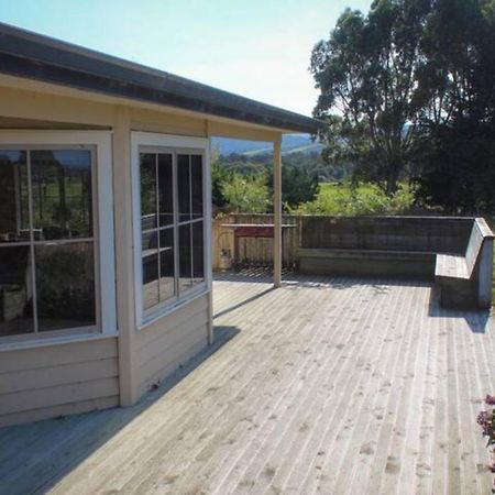 Tram Track Retreat Papatowai Exterior photo