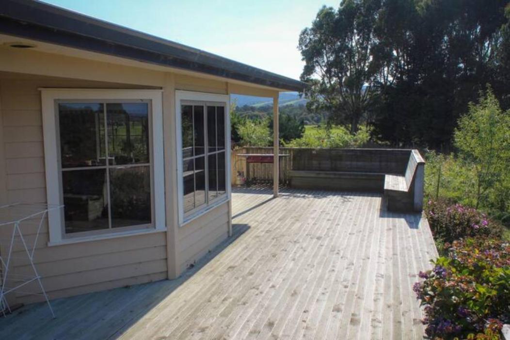 Tram Track Retreat Papatowai Exterior photo